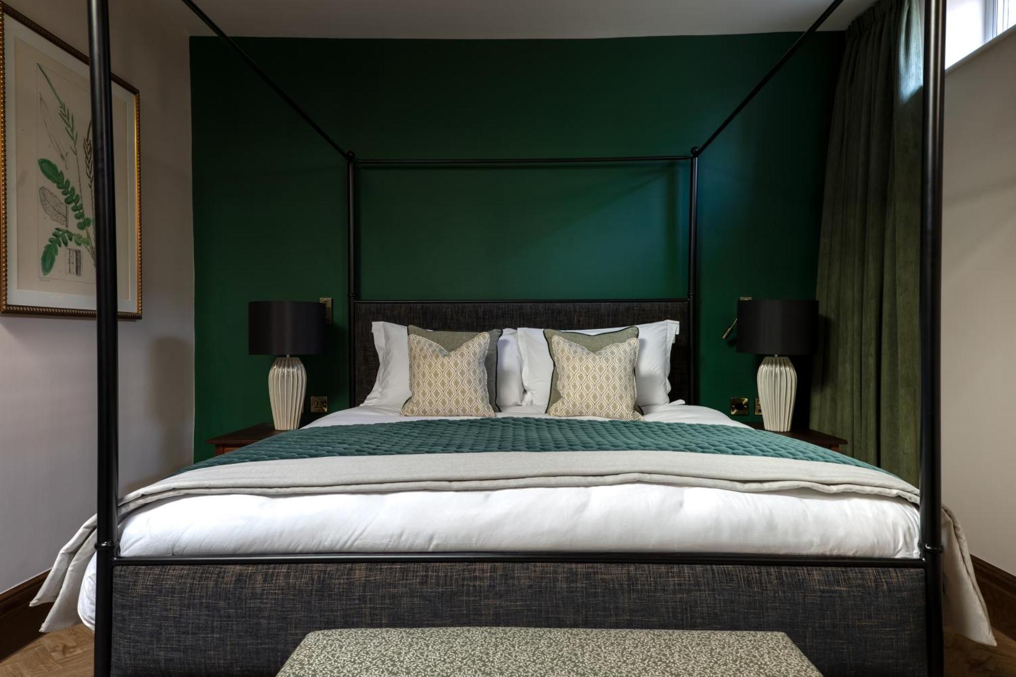 Teller'S Arms Hotell Farnham  Exteriör bild