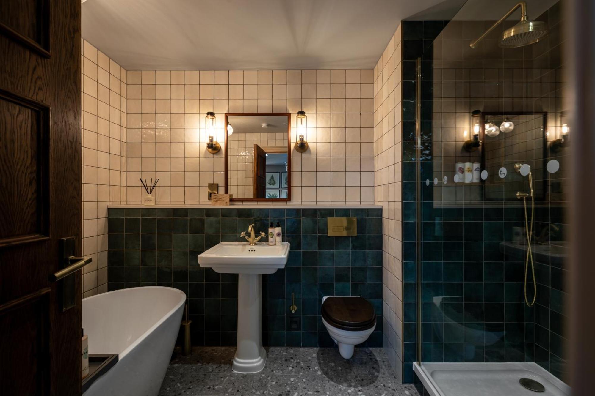 Teller'S Arms Hotell Farnham  Exteriör bild